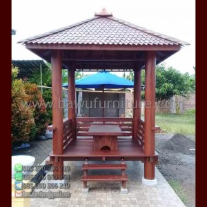 Gazebo Kayu