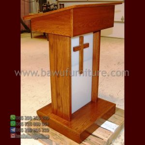 Podium Gereja Kayu Modern