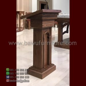 Podium Gereja Kayu Terbaru