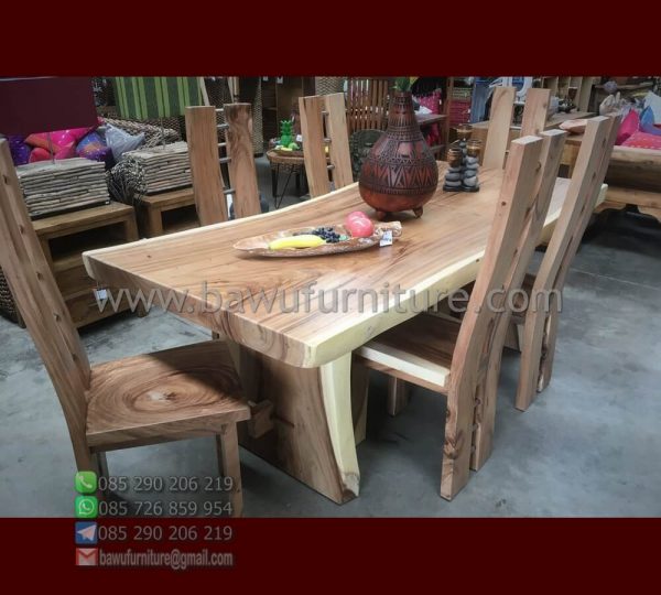 Meja Makan Kayu Trembesi Minimalis