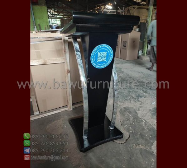 Podium Minimalis Yayasan