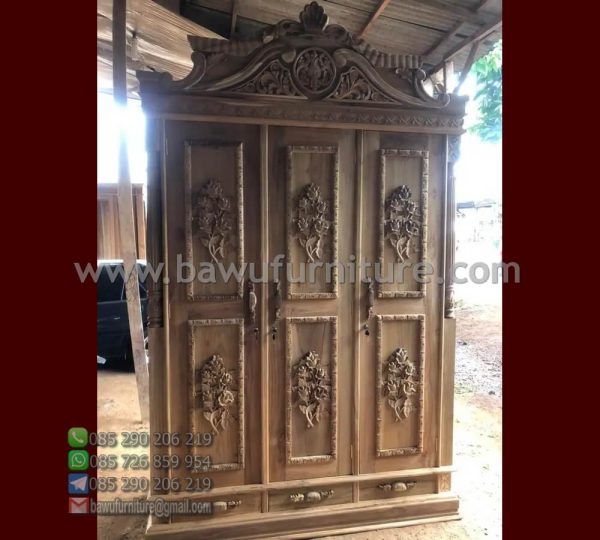 Lemari 3 Pintu Jepara