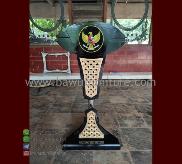 Podium Pidato Lambang Garuda